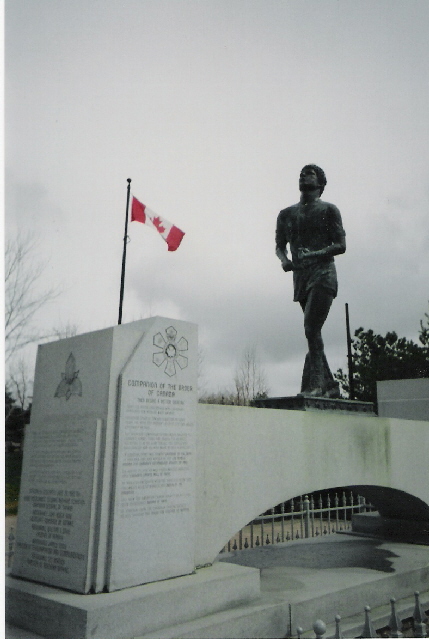 Terry's statue, just outside Thunder Bay...