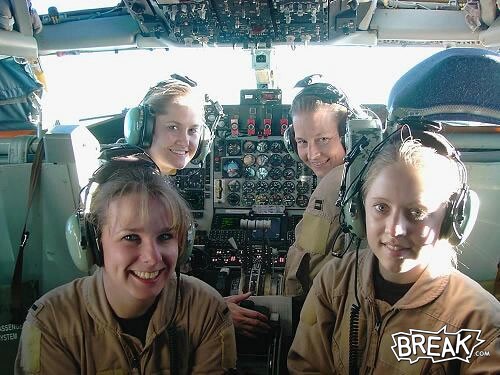 wow cute crew.. come fly the friendly skies
