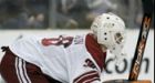 Bryzgalov posts shutout in Coyotes debut