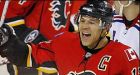 Iginla scores twice in Flames' victory