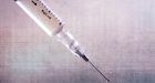 Canadians urged to get flu shots despite problems