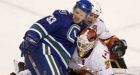 Glencross lifts Flames past Canucks