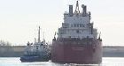 Grounded ship draws crowds along St. Lawrence