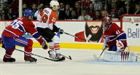 Flyers push punchless Habs to brink