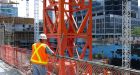 Alarming tool toss caught on Calgary video