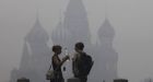 Wildfires shroud Moscow in dense smog