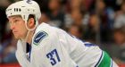 Canucks' Rypien apologizes for confrontation with fan