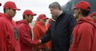 Harper delays Arctic trip after fatal plane crash