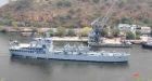 Chinese warship confronts Indian naval ship