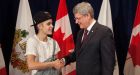 Justin Bieber gets a Diamond Jubilee Medal from Stephen Harper | Canadian Politics | Canada | News | National Post