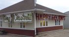 Nipigon residents object to 'happy holidays' sign